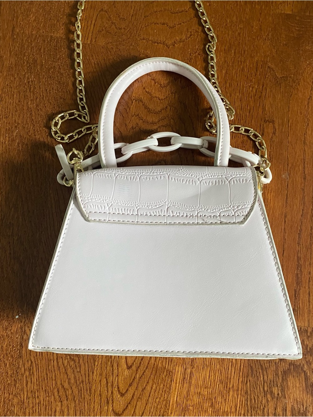 Light pink Structured Top-Handle Bag with Gold Chain - Picture 3 of 4